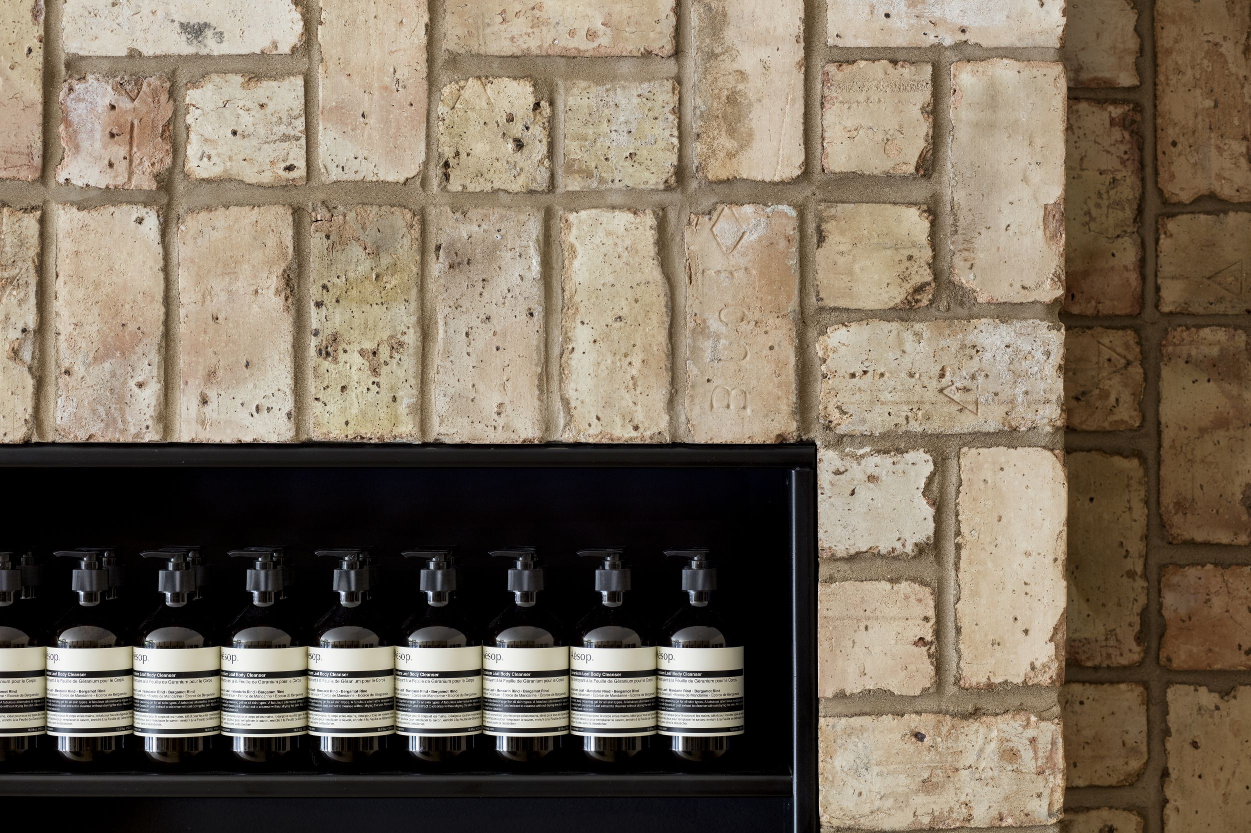 AESOP US STORE BUCKTOWN 10