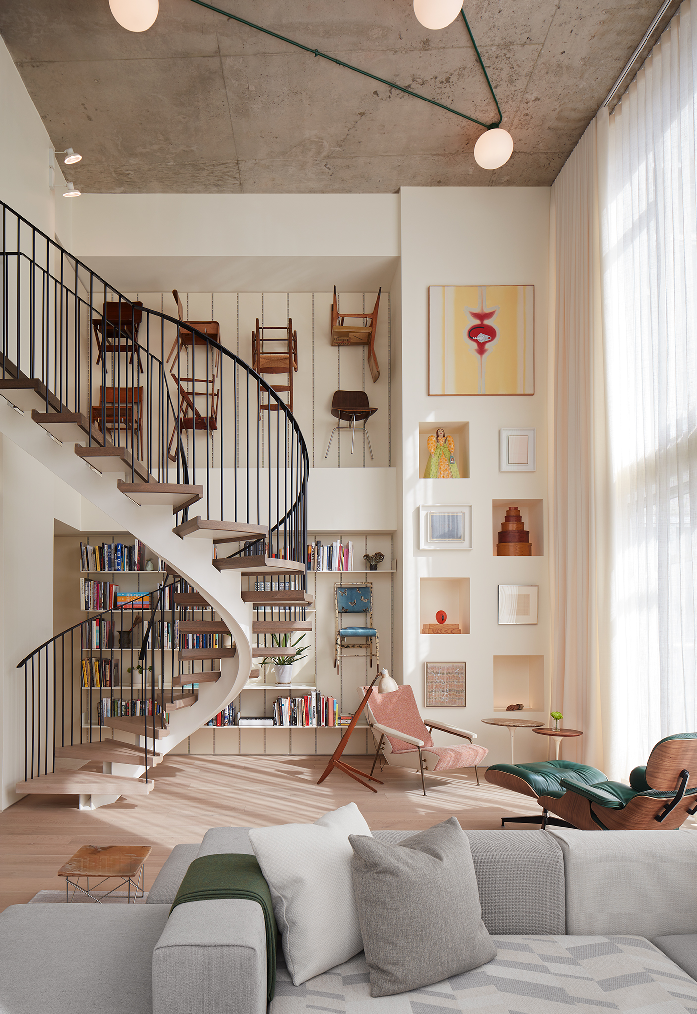 Kendall McCaugherty Ristau_Norman Kelley with Spencer McNeil_Apartment with Chairs_007