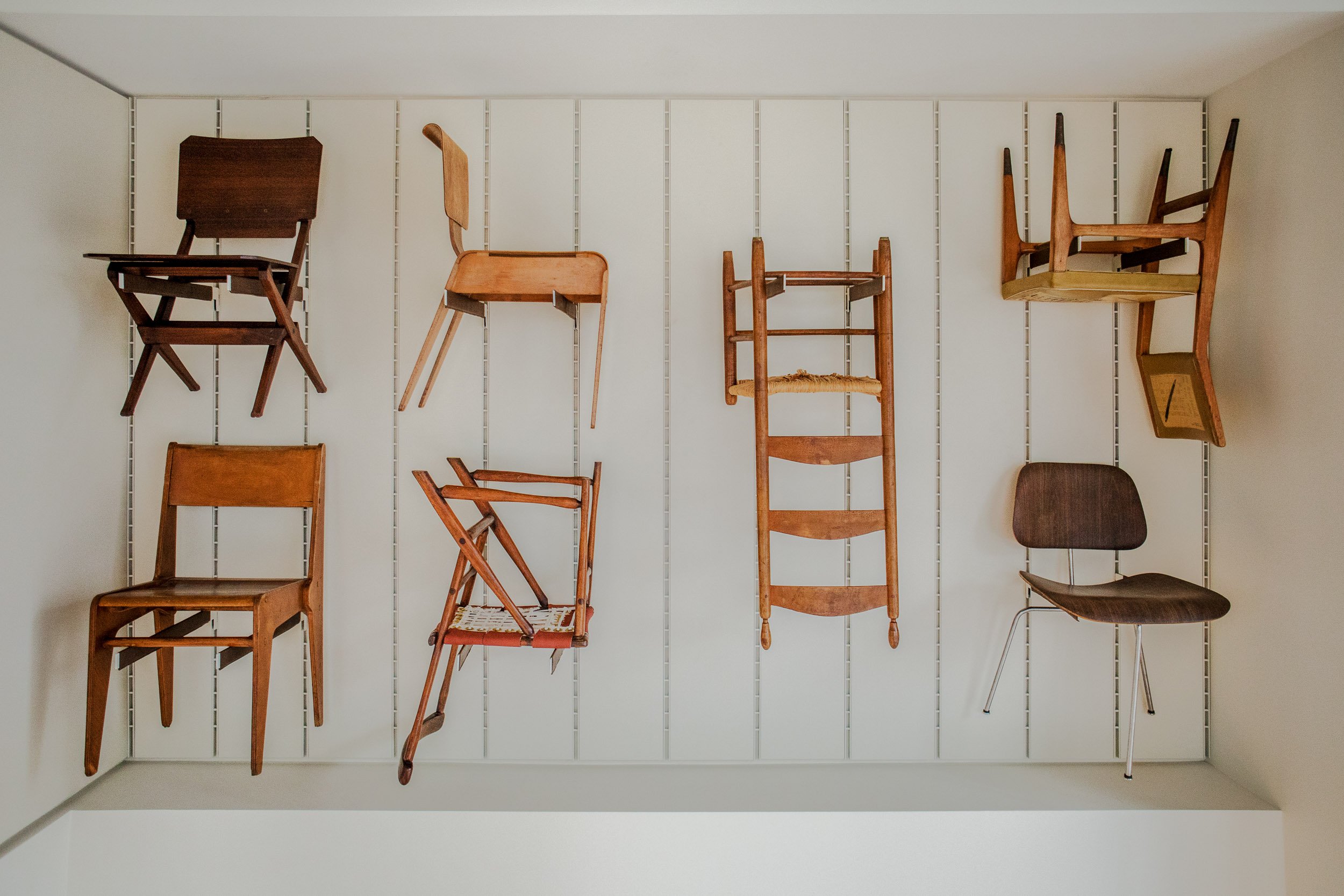 Sarah Crowley_Norman Kelley with Spencer McNeil_Apartment With Chairs_030_Web