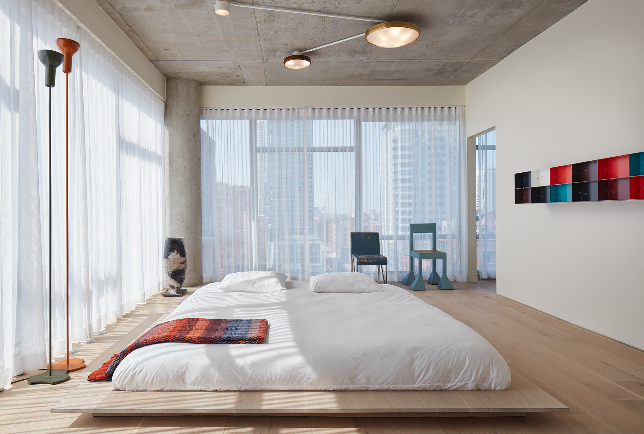 Kendall McCaugherty Ristau_Norman Kelley with Spencer McNeil_Apartment with Chairs_014